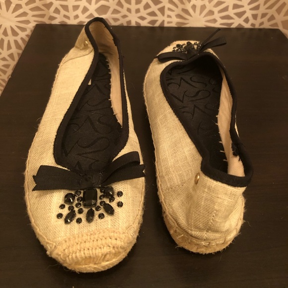 Simply Vera Wang Embellished Espadrilles Flats - Picture 9 of 11